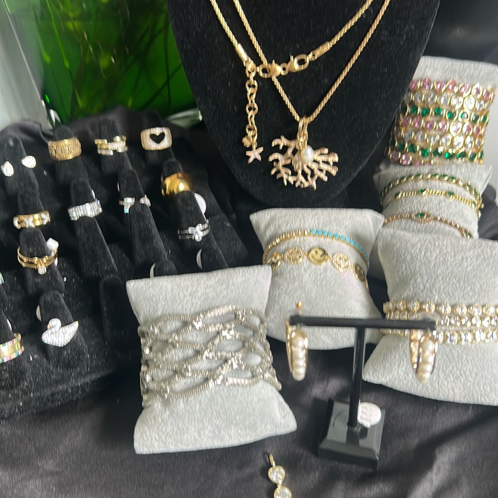 Unlisted Jewelry Rings